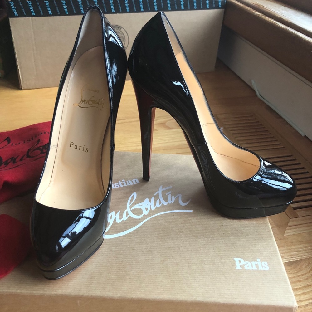 Size 6 or 36 louboutin pump
